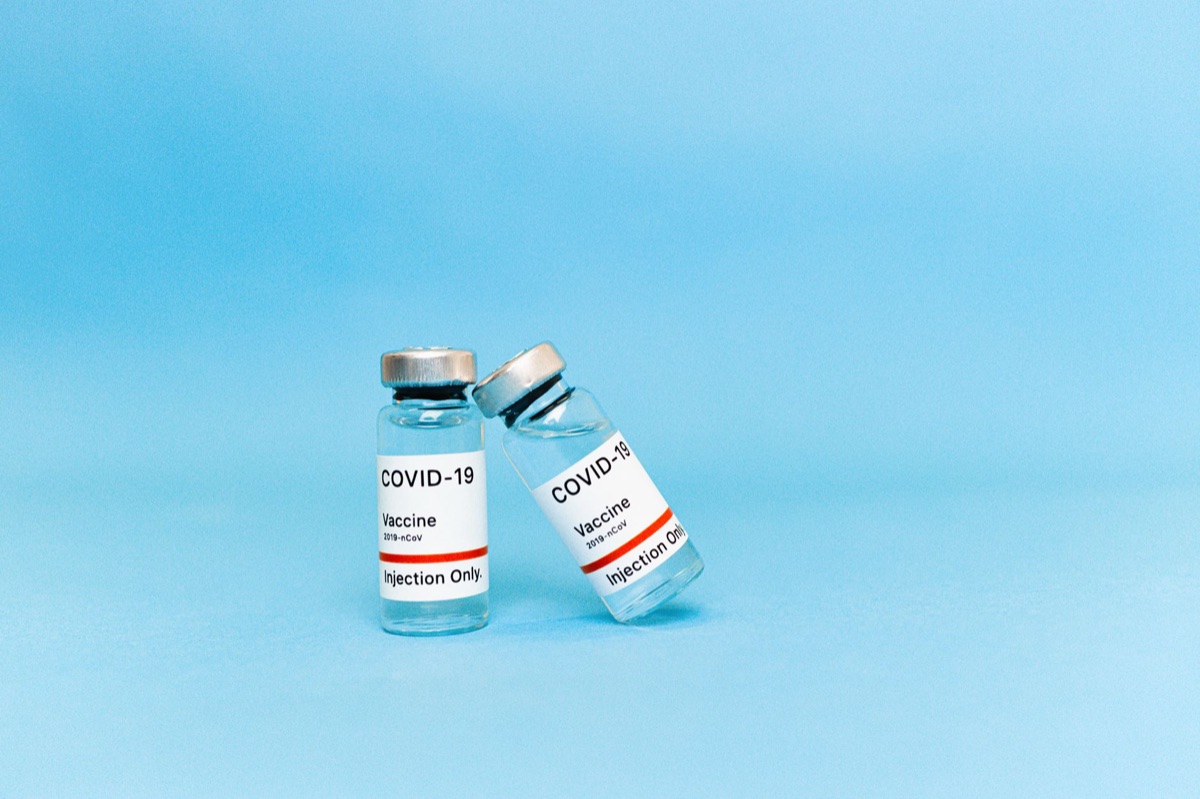 Pharmazeutisches Fläschchen mit Text