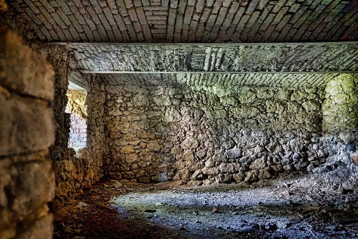 structure, house, old, building, architecture, property, inner space, vault, vault, vault, vault, vault, vault